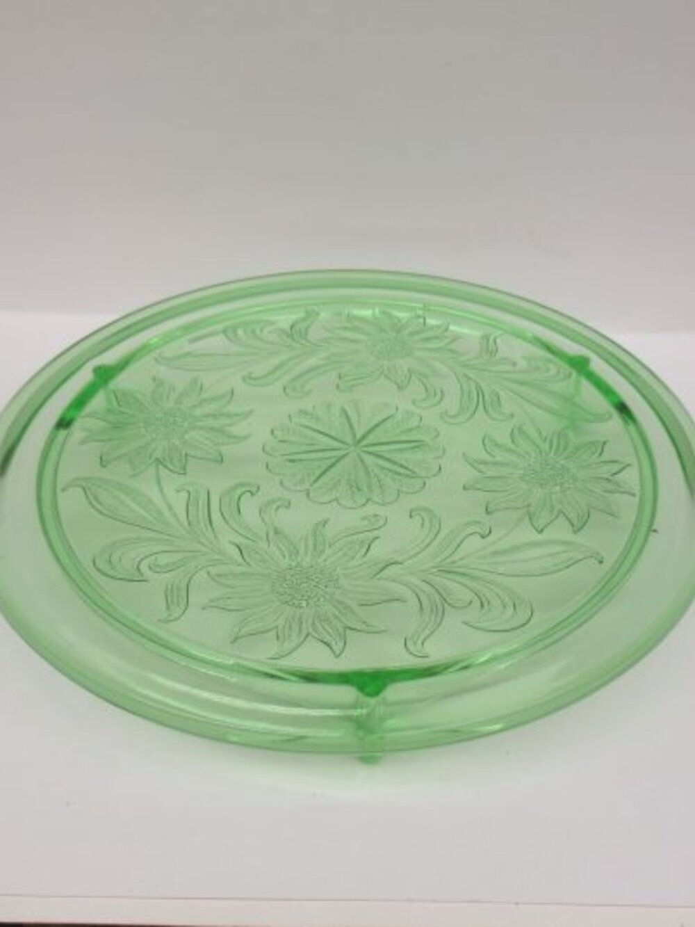 Jeannette Depression Glass Green SUNFLOWER 9 3/4 Inch Three-Footed Cake Plate